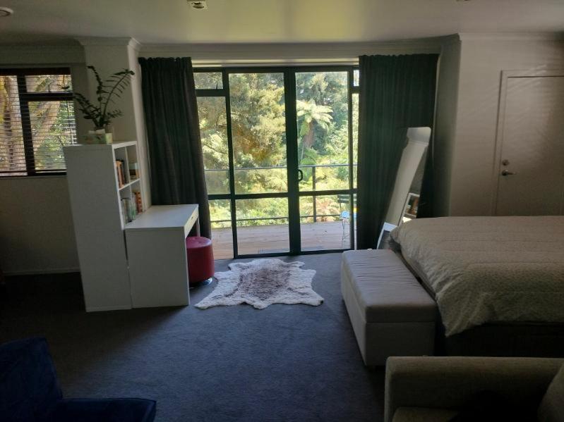 Gully Retreat Hotel Хамилтън Екстериор снимка